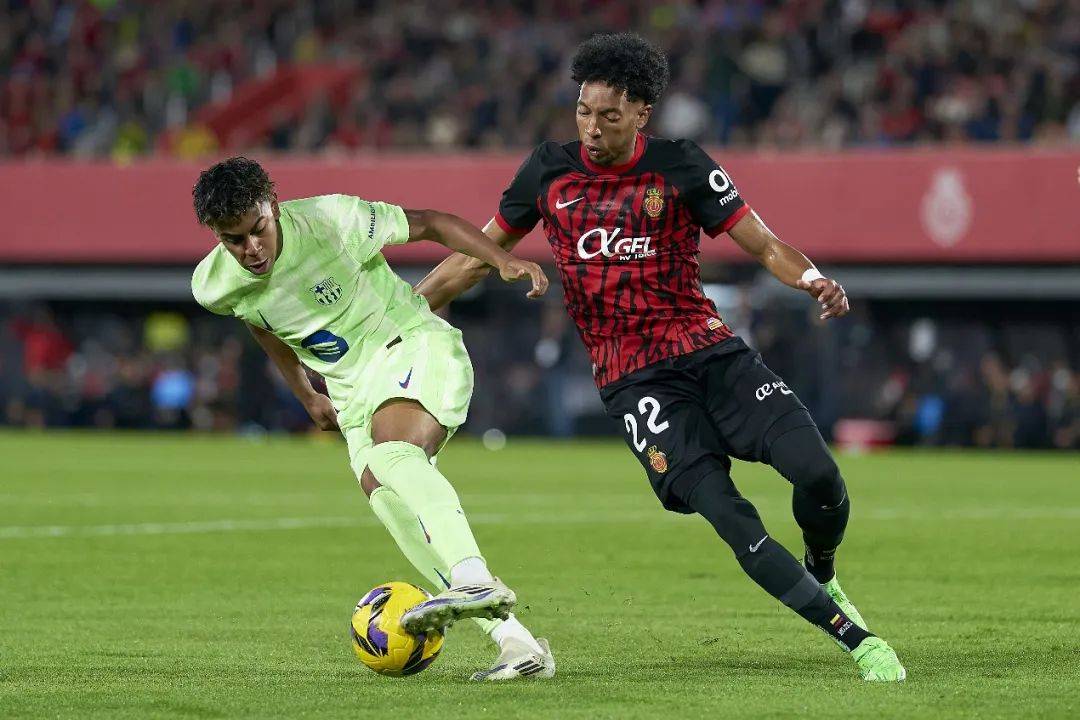 九游游戏平台首页-米歇尔菲佛牺牲最大电影